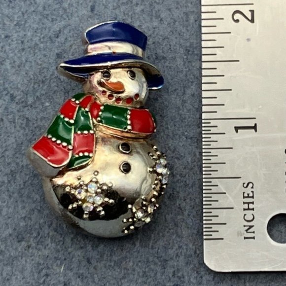 Christmas Pin Brooch Pendant Snowman Silver Snowflake Red Green Scarf Blue Hat - Picture 6 of 6